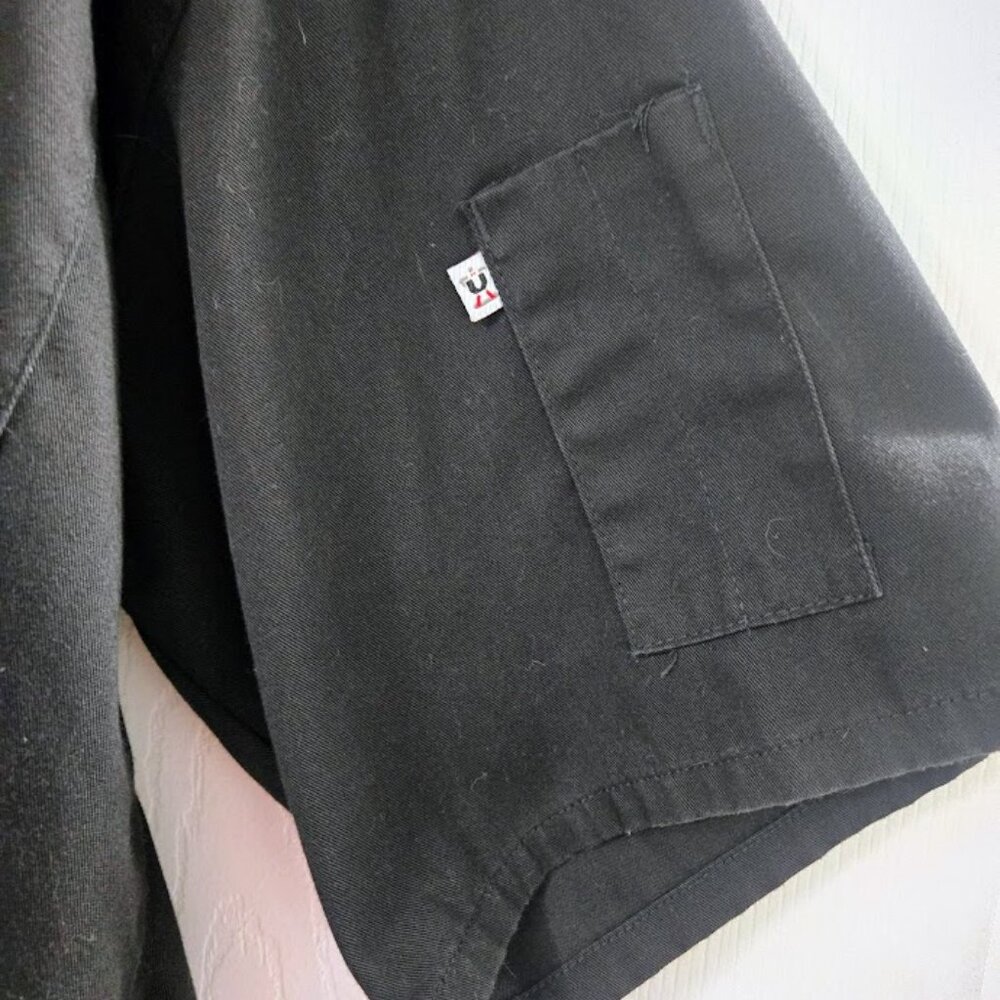 Uncommon Threads Chef black short sleeve button down Size L - Picture 3 of 7